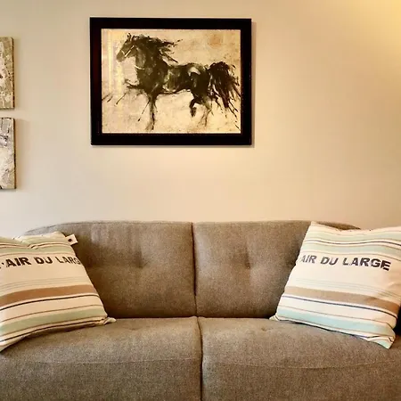 Le Yearling Apartment *